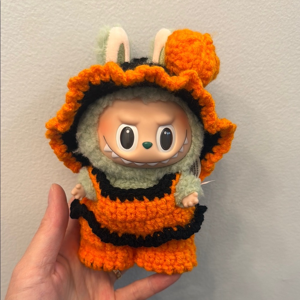 Labubu is ready to Halloween Party! 💕💕